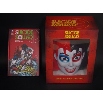 SUICIDE SQUAD 1: A CALCI NEI DENTI Set Volume + Maschera (RW Lion 2016)